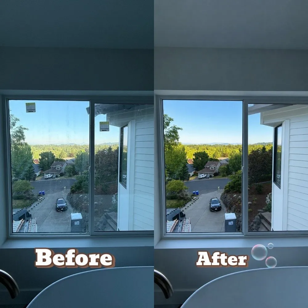 Exterior window cleaning before and after by AB Cleaning Services NW